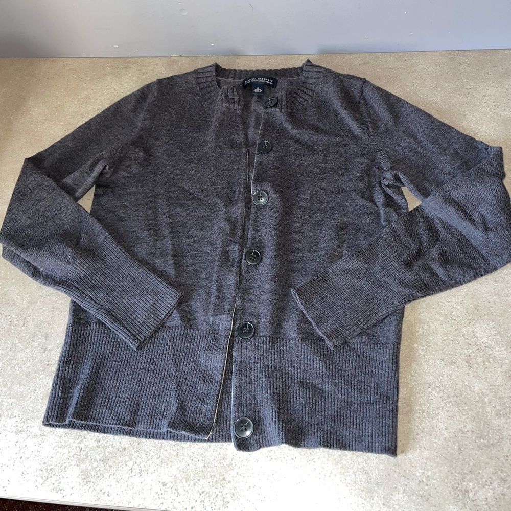 Banana republic extra fine Italian merino cardigan sweater top button up